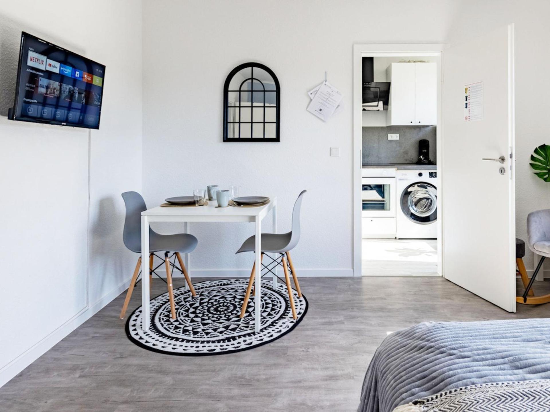Vaz Apartments E01 Kueche, Tv, Netflix, Ca 15 Min Messe U Hbf เอสเซน ภายนอก รูปภาพ